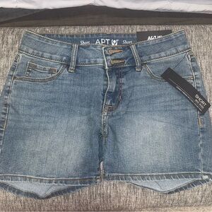 APT. 9 Women's mid-rise Short